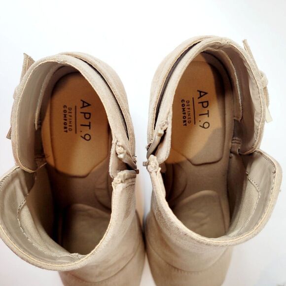 APT 9 Clock Tan Women's Peep Toe Ankle Booties Faux Suede Zipper Size 7 Med EUC - Picture 11 of 12